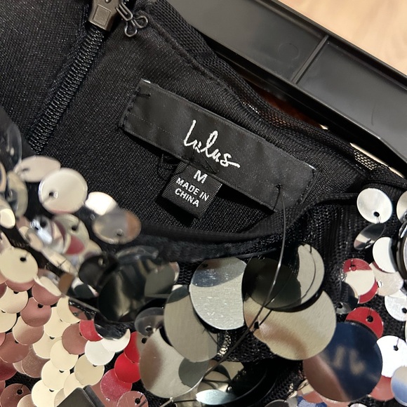 Sequin Mini Skirt, size M - Picture 4 of 4